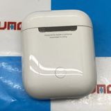 ¨��ȯ����AirPods ��2���� �ۥ磻�� A2031 �������