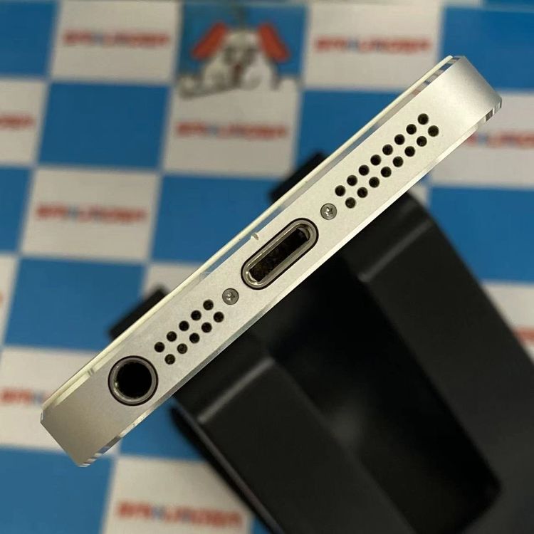 ¨��ȯ����iPhone5s 32GB ����С� ME336J/A docomo��������