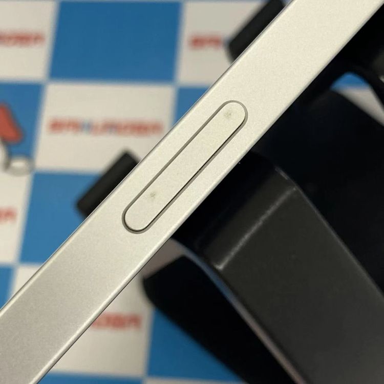 ¨��ȯ����iPhone 16e 128GB �ۥ磻�� MD1R4J/A docomo��SIM�ե꡼