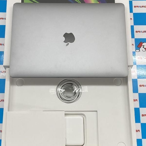 ムスビー｜MacBook Pro 13インチ M2 2022 8GB 512GB MNEJ3J/A 新品同様 