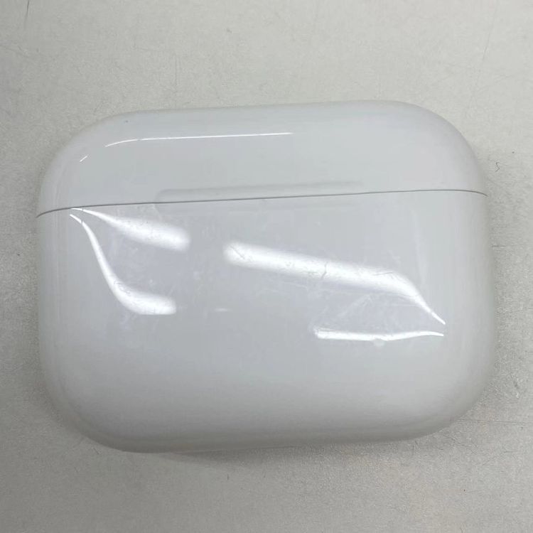 ¨��ȯ����AirPods Pro ��3���� �ۥ磻�� MFHP4J/A