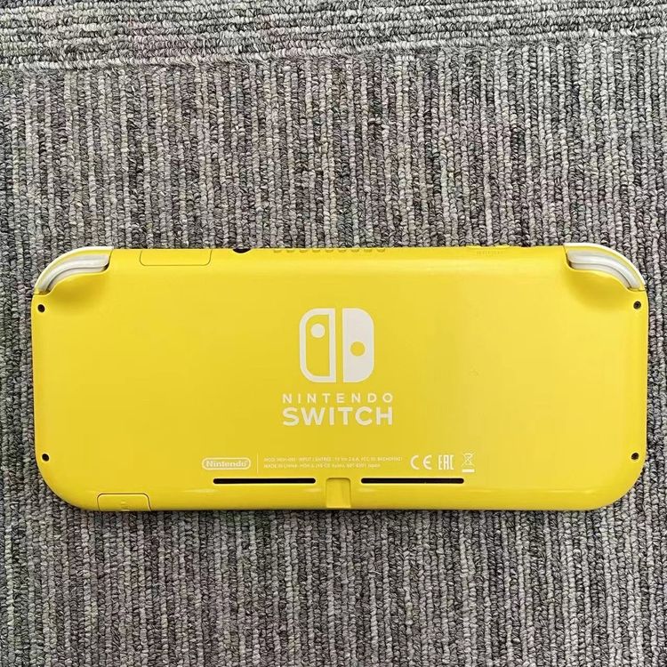 Nintendo Switch Lite 2019ǯ��ǥ� 32GB �������� HDH-S-YAZA