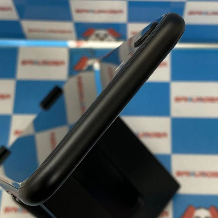 iPhoneSE ��2���� 64GB �֥�å� MHGP3J/A docomo��SIM�ե꡼ ����