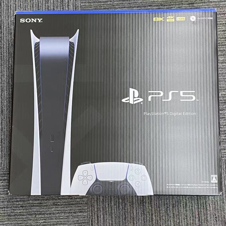 PlayStation 5 �ǥ����롦���ǥ������ 825GB �ۥ磻�� CFI-1100B01 ��