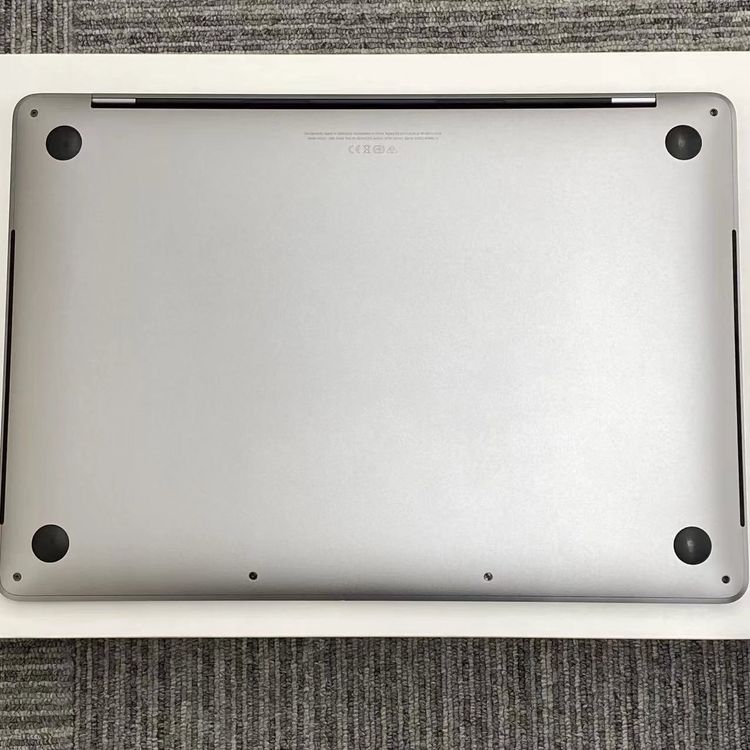 MacBook Pro 13����� Mid2020 16GB/1TB ���ڡ������졼 MWP52J/