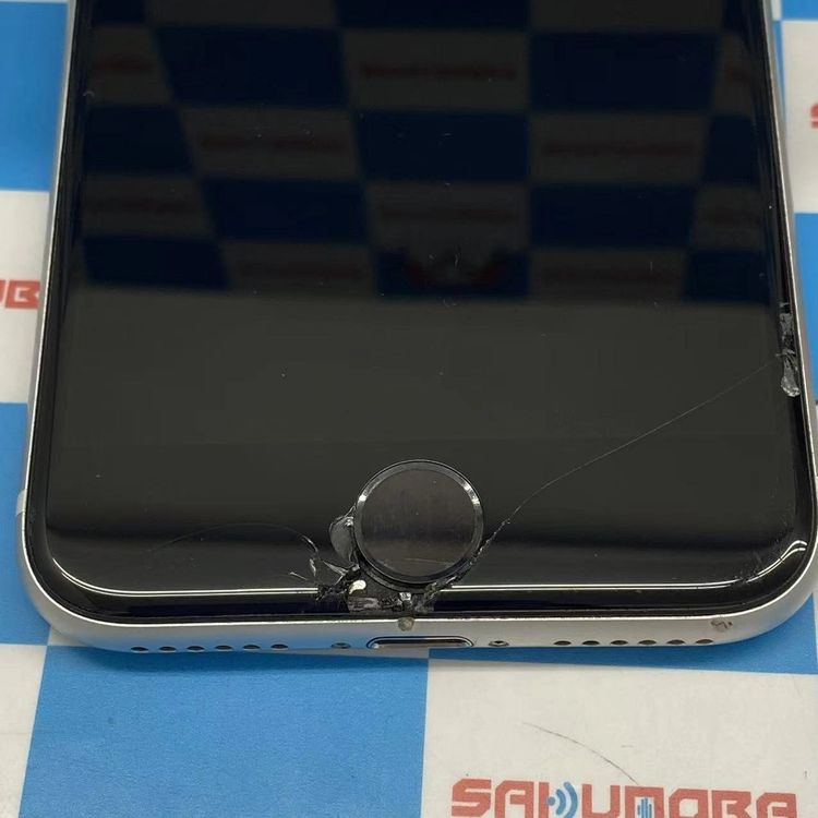 ¨��ȯ����iPhoneSE ��2���� 128GB �ۥ磻�� MXD12J/A au�������