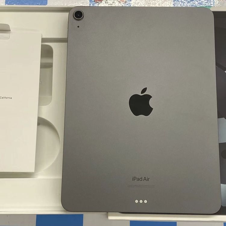 iPad Air ��5���� Wi-Fi��ǥ� 64GB ���ڡ������쥤 MM9C3J/A �������
