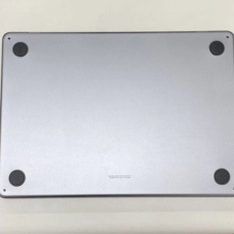 Macbook air 13����� Early2024 Apple M3 16GB/512GB ����