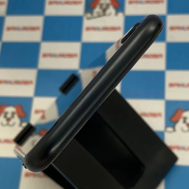 iPhoneSE ��3���� 64GB �ߥåɥʥ��� MMYC3J/A SoftBank��SIM�ե꡼