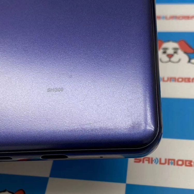 ¨��ȯ����BASIO active 64GB �ͥ��ӡ� SHG09 AU��SIM�ե꡼