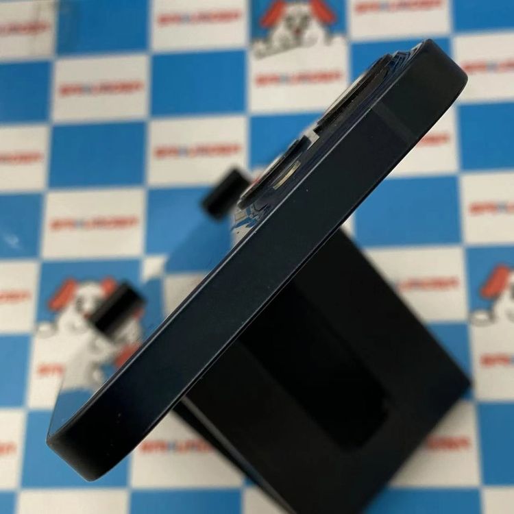 即日発送可iPhone13 256GB ミッドナイト MLNH3J/A docomo版SIMフリー