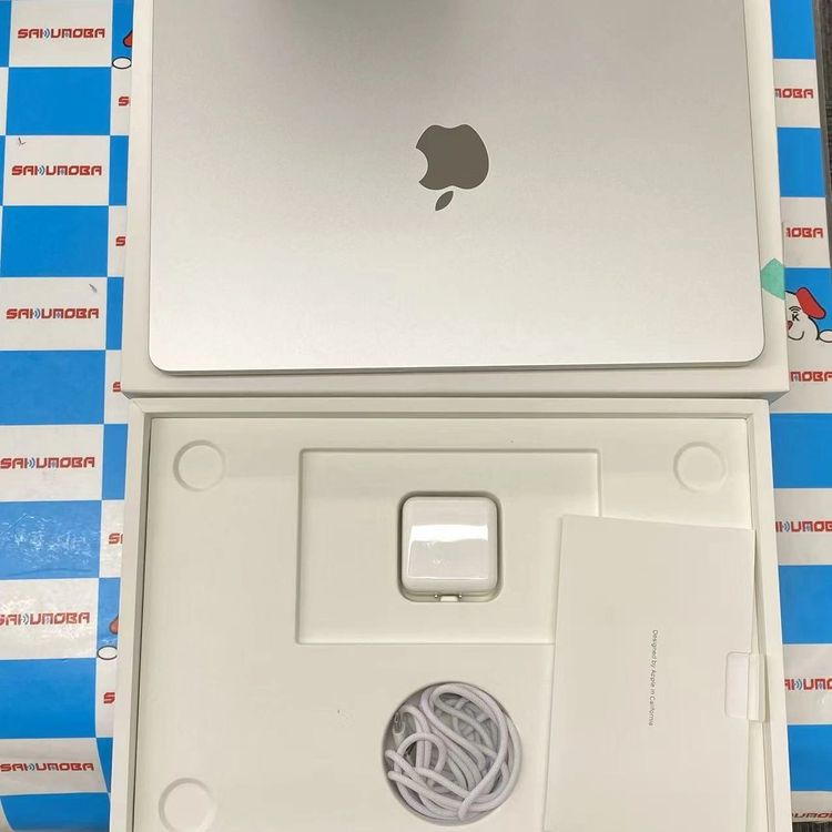 MacBook Air 13����� Early2025 Apple M4 16GB/512GB ����
