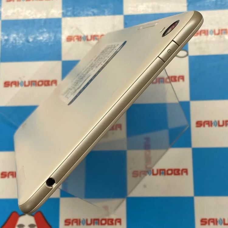 ¨ȯQua tab QZ8 au 32GB ۥ磻 KYT32 AUSIMե꡼ 