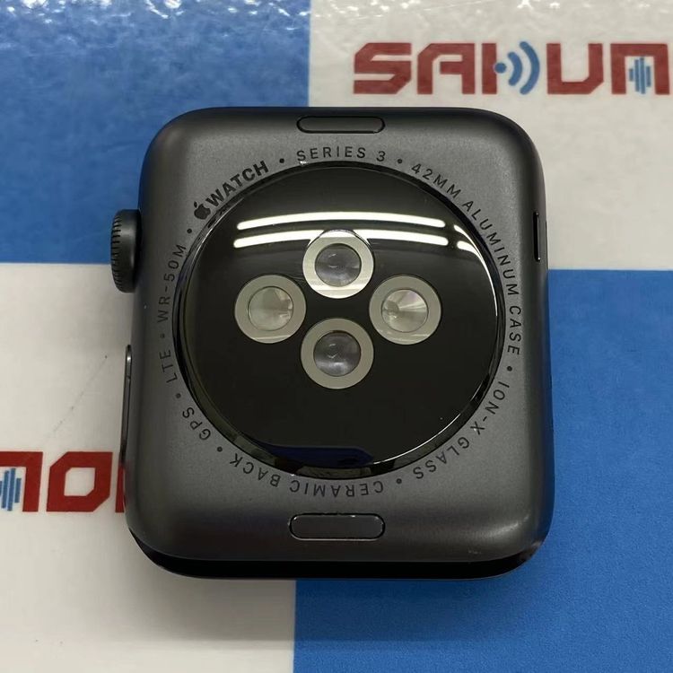 Apple Watch Series3 42mm GPS+Cellular��ǥ� 16GB ���ڡ���