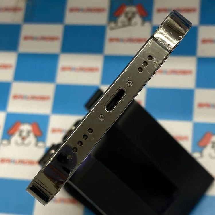 iPhone13 Pro 256GB グラファイト MLUN3J/A docomo版SIMフリージャ