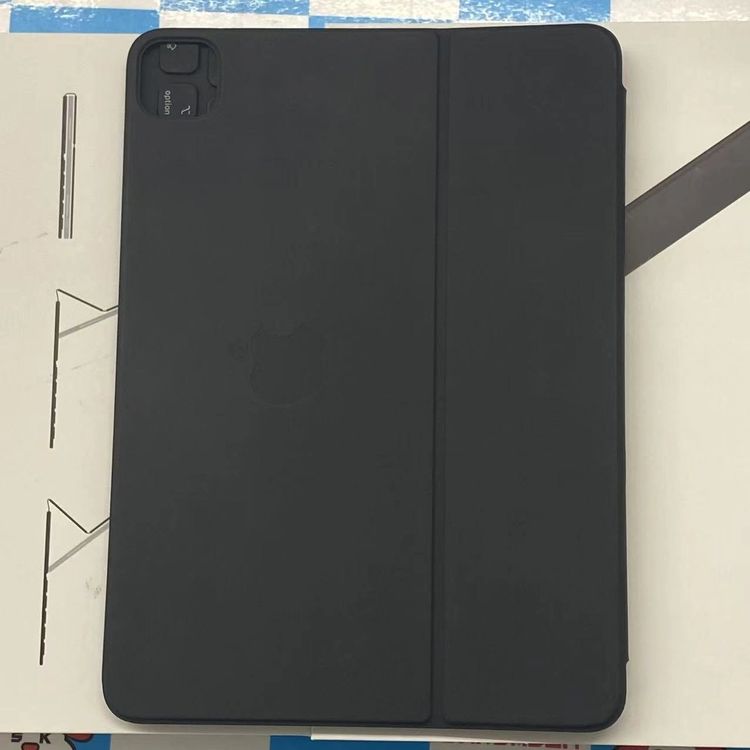 ¨��ȯ����Smart Keyboard Folio 11����� ��2���� ** * MXNK2J/A
