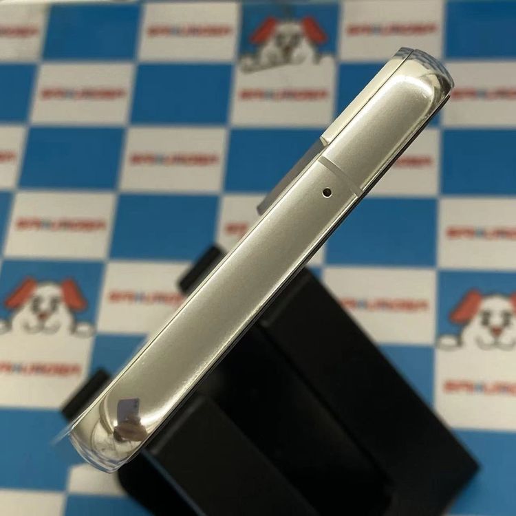 Galaxy S22 8GB/256GB �ե���ȥ�ۥ磻�� SCG13 AU��SIM�ե꡼