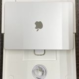 MacBook Air Early2026 13����� Apple M5 16GB/512GB ����