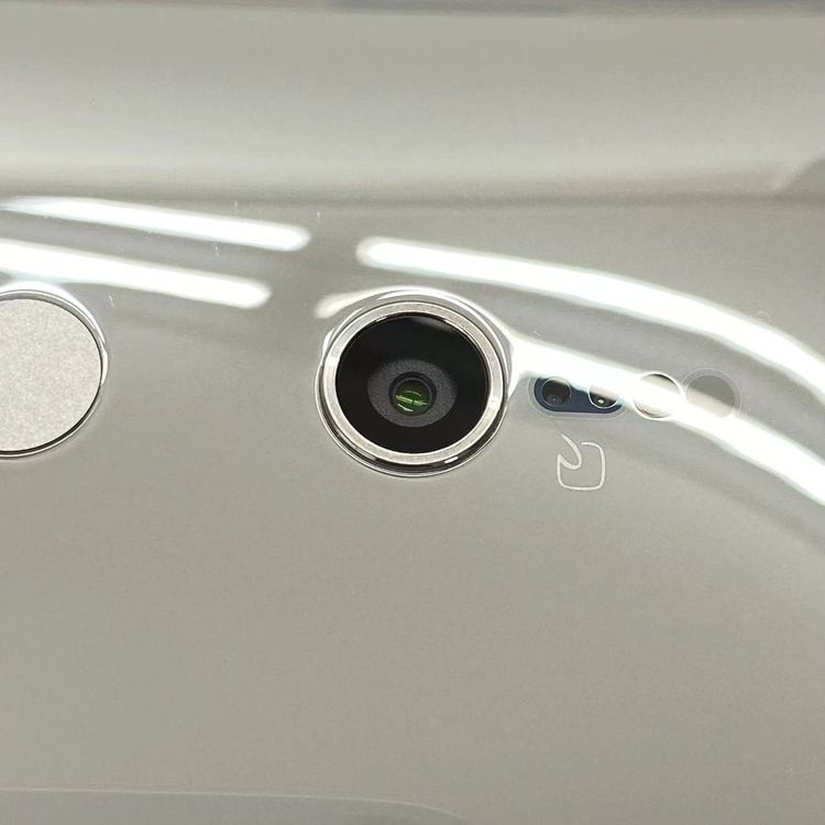 ¨��ȯ����Xperia XZ2 64GB �ꥭ�åɥ���С� SO-03K docomo��SIM�ե꡼