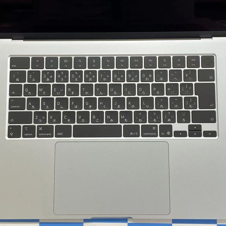MacBook Air 15����� Early2025 Apple M4 24GB/512GB ����