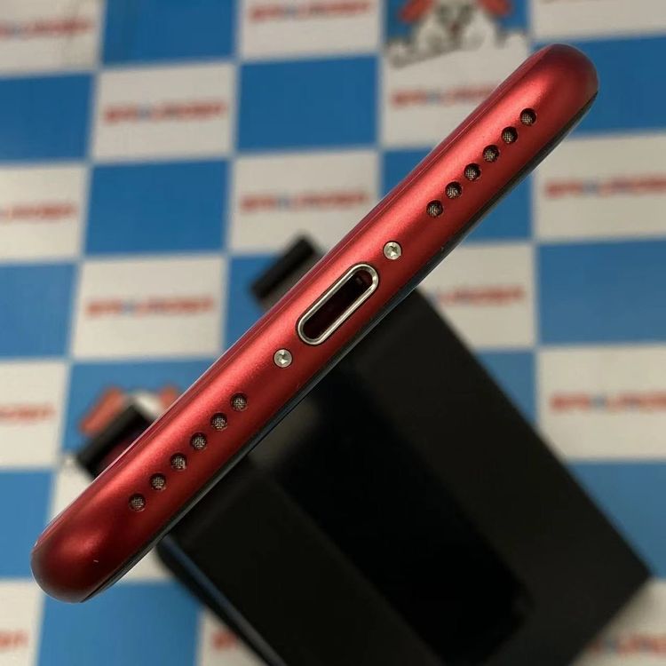 iPhoneSE ��2���� 256GB Product Red MXVV2J/A docomo��SI