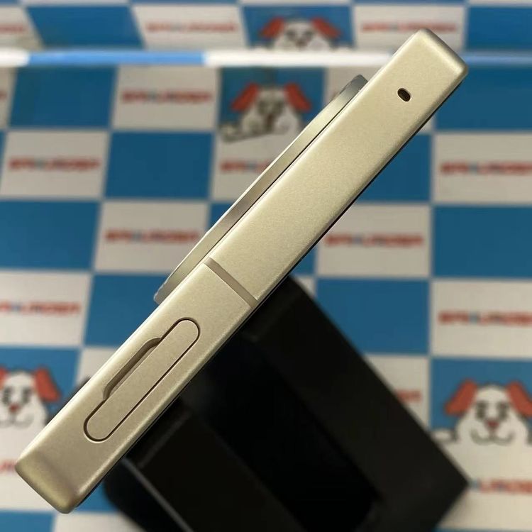 AQUOS R10 12GB/256GB �����ߥ�ۥ磻�� A501SH SoftBank��SIM��
