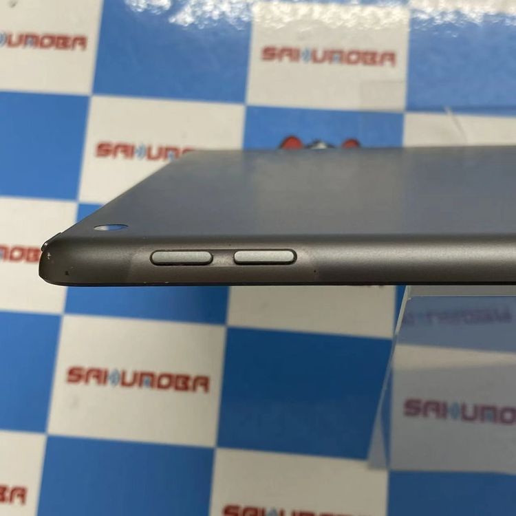 iPad ��8���� Wi-Fi��ǥ� 32GB ���ڡ������쥤 MYL92J/A �������