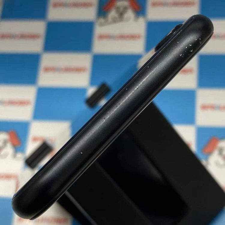 iPhoneSE ��3���� SoftBank Apple 64GB �ߥåɥʥ��� MMYC3J/A