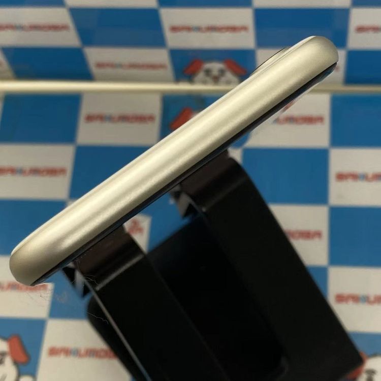 iPhoneSE ��3���� 64GB �������饤�� MMYD3J/A SoftBank��SIM�ե꡼