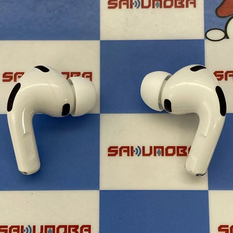 ¨��ȯ����AirPods Pro ��3���� �ۥ磻�� MFHP4J/A