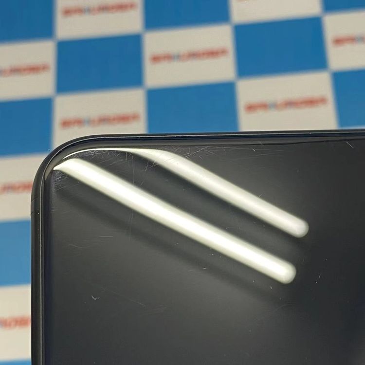 ¨��ȯ����iPhoneSE ��3���� 64GB �ߥåɥʥ��� MMYC3J/A au��SIM�ե꡼