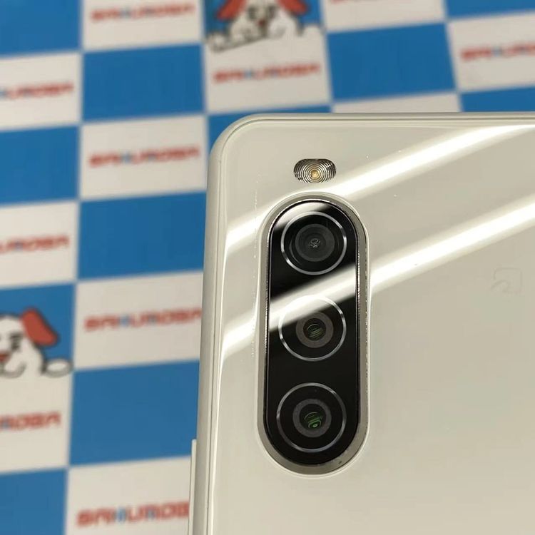 ¨��ȯ����Xperia 10 II 64GB �ۥ磻�� SO-41A docomo��SIM�ե꡼