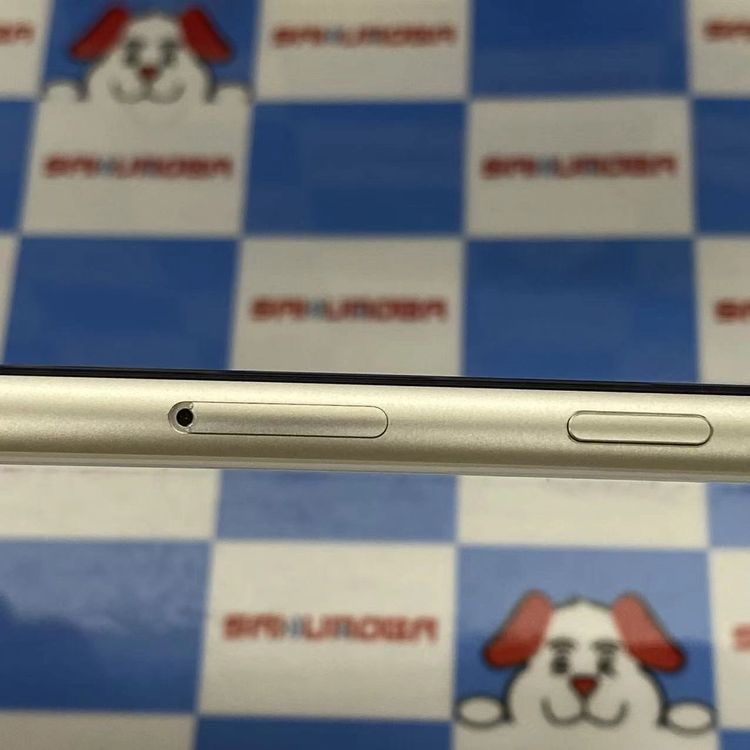 iPhoneSE ��3���� 64GB �������饤�� MMYD3J/A AU��SIM�ե꡼��������