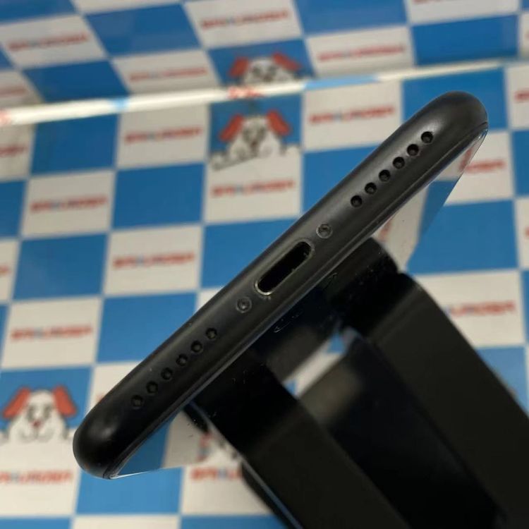 iPhoneSE ��2���� 256GB �֥�å� MXVT2J/A Apple��SIM�ե꡼ ����