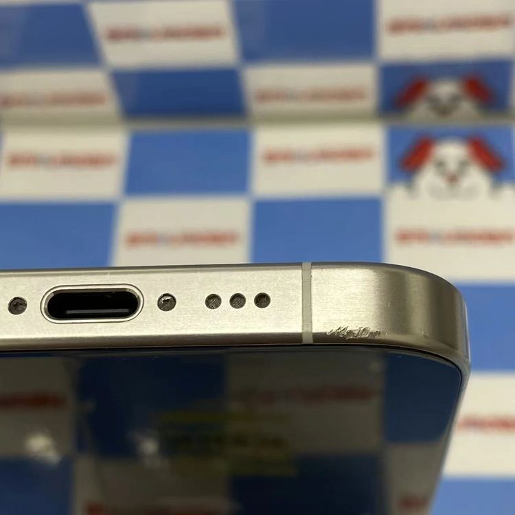 iPhone15 Pro 512GB �ۥ磻�ȥ����˥��� MTUJ3J/A AU��SIM�ե꡼ ����