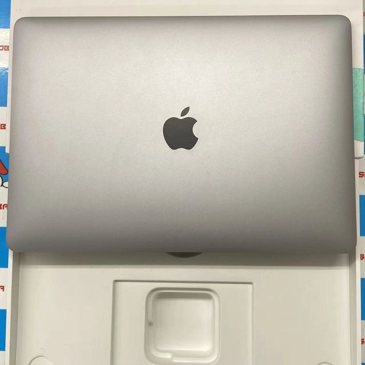 MacBook Air 13����� 2019 Corei5 1.6GHz 8GB/256GB US��