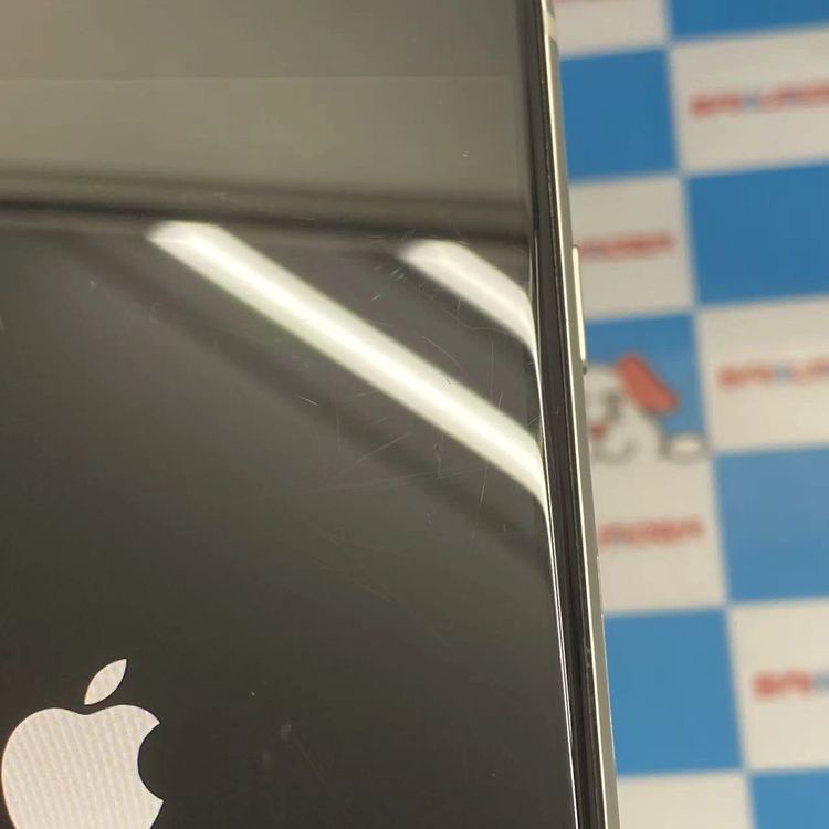 iPhoneSE ��3���� 64GB �������饤�� MMYD3J/A SoftBank��SIM�ե꡼