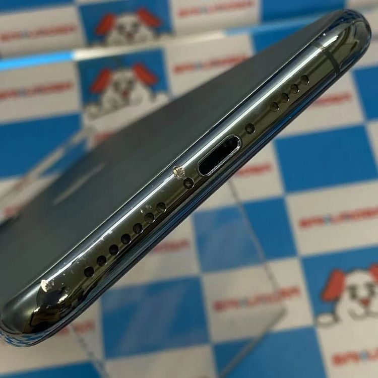 iPhone11 Pro Max 256GB ߥåɥʥȥ꡼ MWHM2J/A docomo