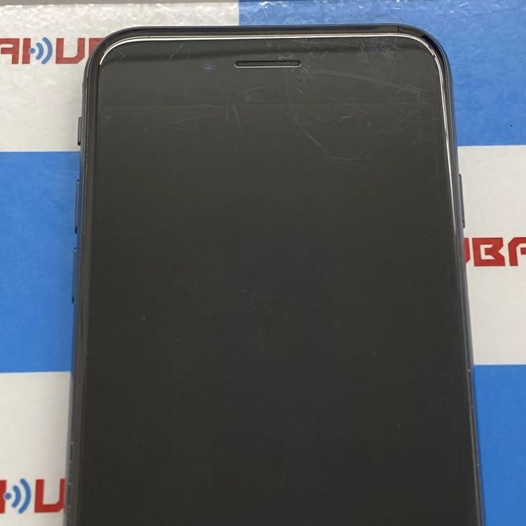 iPhoneSE ��3���� 64GB �ߥåɥʥ��� MMYC3J/A SoftBank��SIM�ե꡼