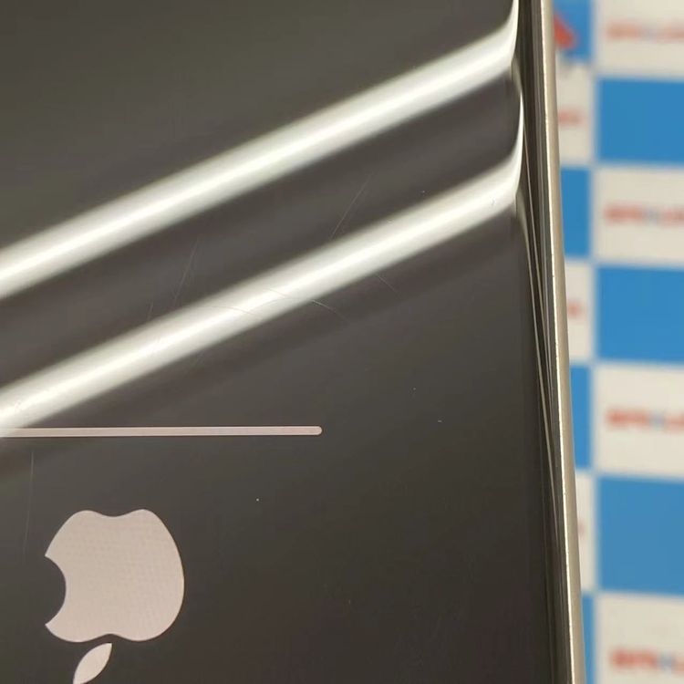 ¨��ȯ����iPhoneSE ��3���� 64GB �������饤�� MMYD3J/A AU��SIM�ե꡼
