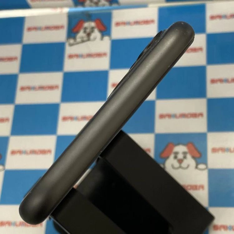 ¨��ȯ����iPhone11 64GB �֥�å� MWLT2J/A AU��SIM�ե꡼