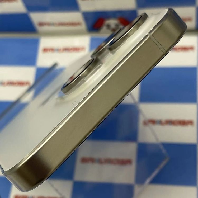 iPhone15 Pro 512GB �ۥ磻�ȥ����˥��� MTUJ3J/A docomo��SIM�ե�