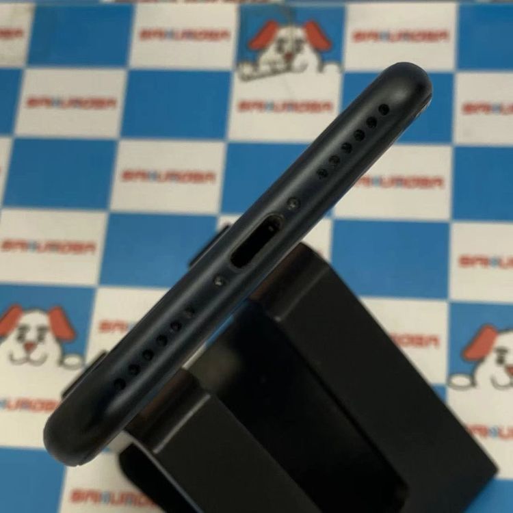 iPhoneSE ��3���� 64GB �ߥåɥʥ��� MMYC3J/A SoftBank��SIM�ե꡼