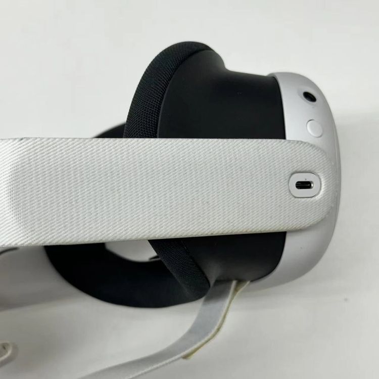 ¨��ȯ����Meta Quest 3 128GB �ۥ磻�� 815820024149