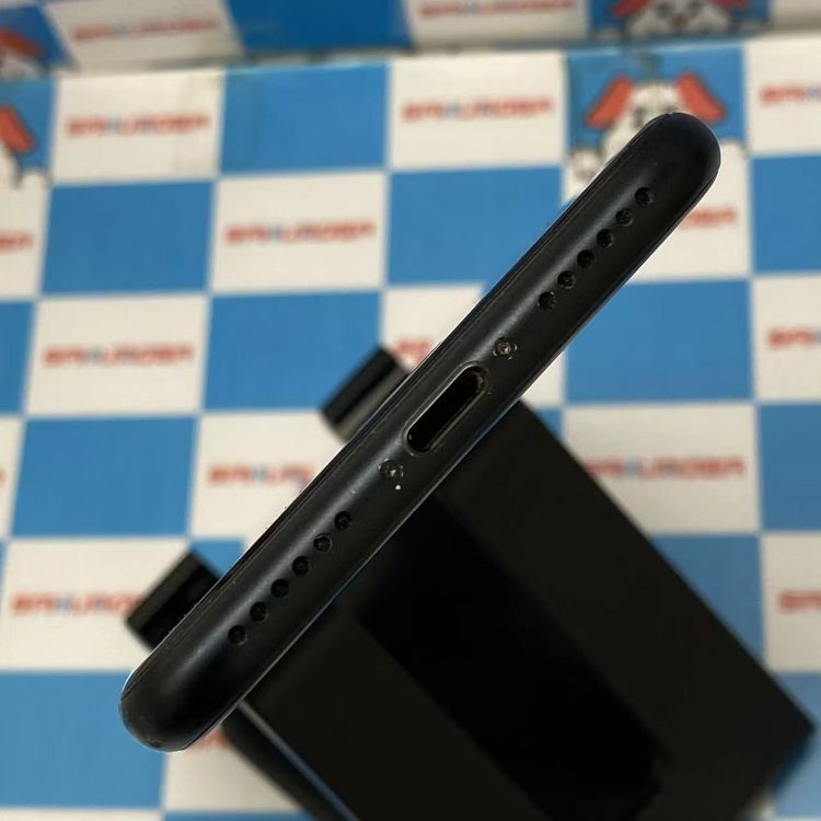 iPhoneSE ��3���� 128GB �ߥåɥʥ��� MMYF3J/A SoftBank��SIM�ե�