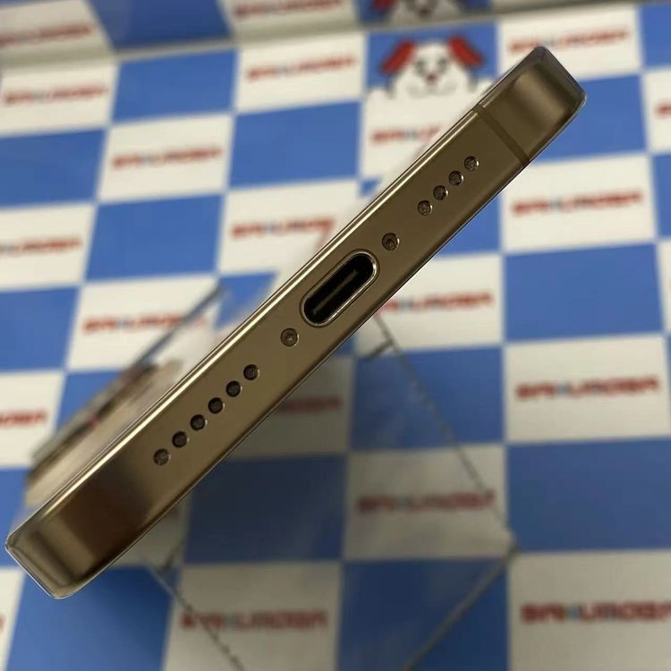 iPhone16 Pro Max 256GB �ǥ����ȥ����˥��� MYWJ3J/A SIM�ե꡼ ��