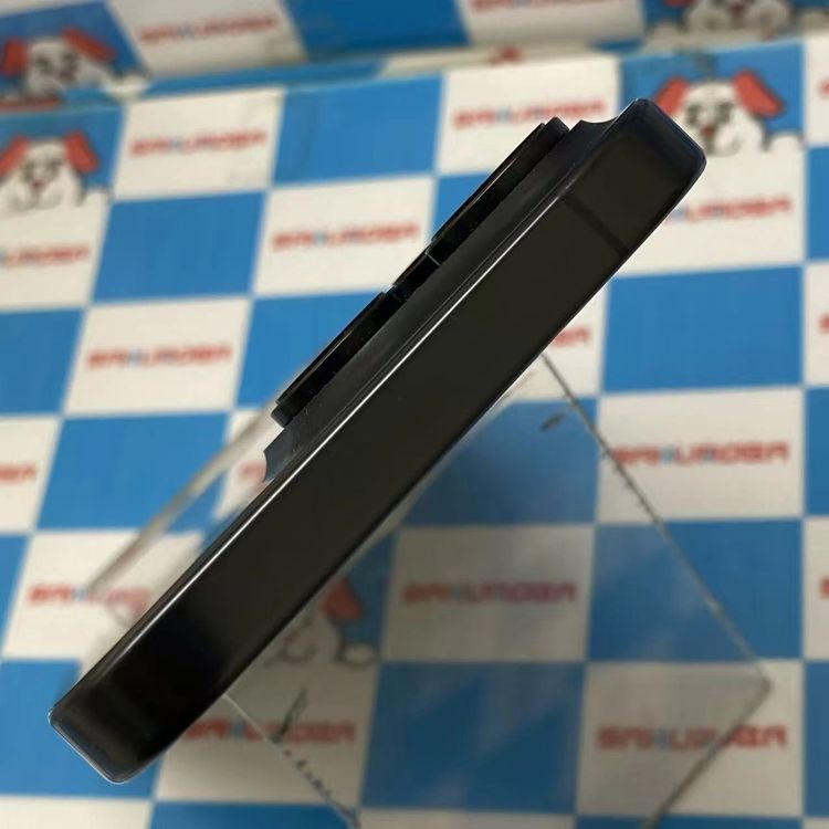 iPhone16 Pro 256GB �֥�å������˥��� MYN03J/A docomo��SIM�ե�