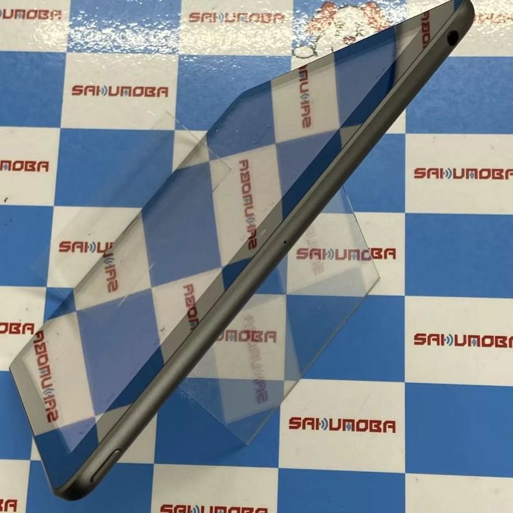 ¨��ȯ����iPad ��8���� Wi-Fi��ǥ� 32GB ���ڡ������쥤 MYL92J/A ��������