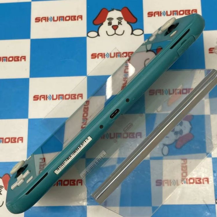 Nintendo Switch Lite 2019ǯ��ǥ� 32GB ���������� HDH-S-BAZ