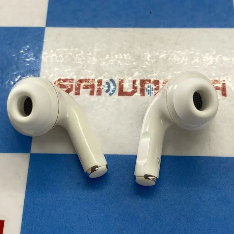 ¨��ȯ����AirPods Pro ��1����  A2190 �ۥ磻�� 4LWK3ZM/A�������